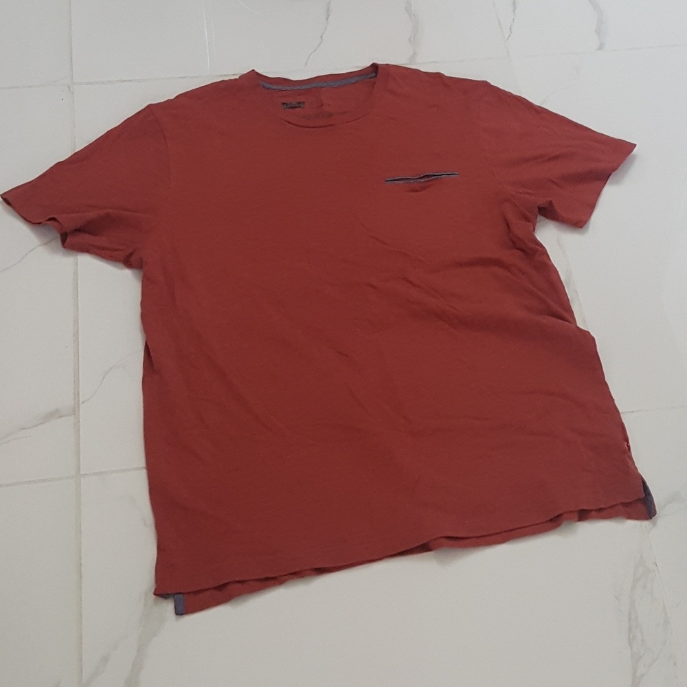 Levi's Orange Tee